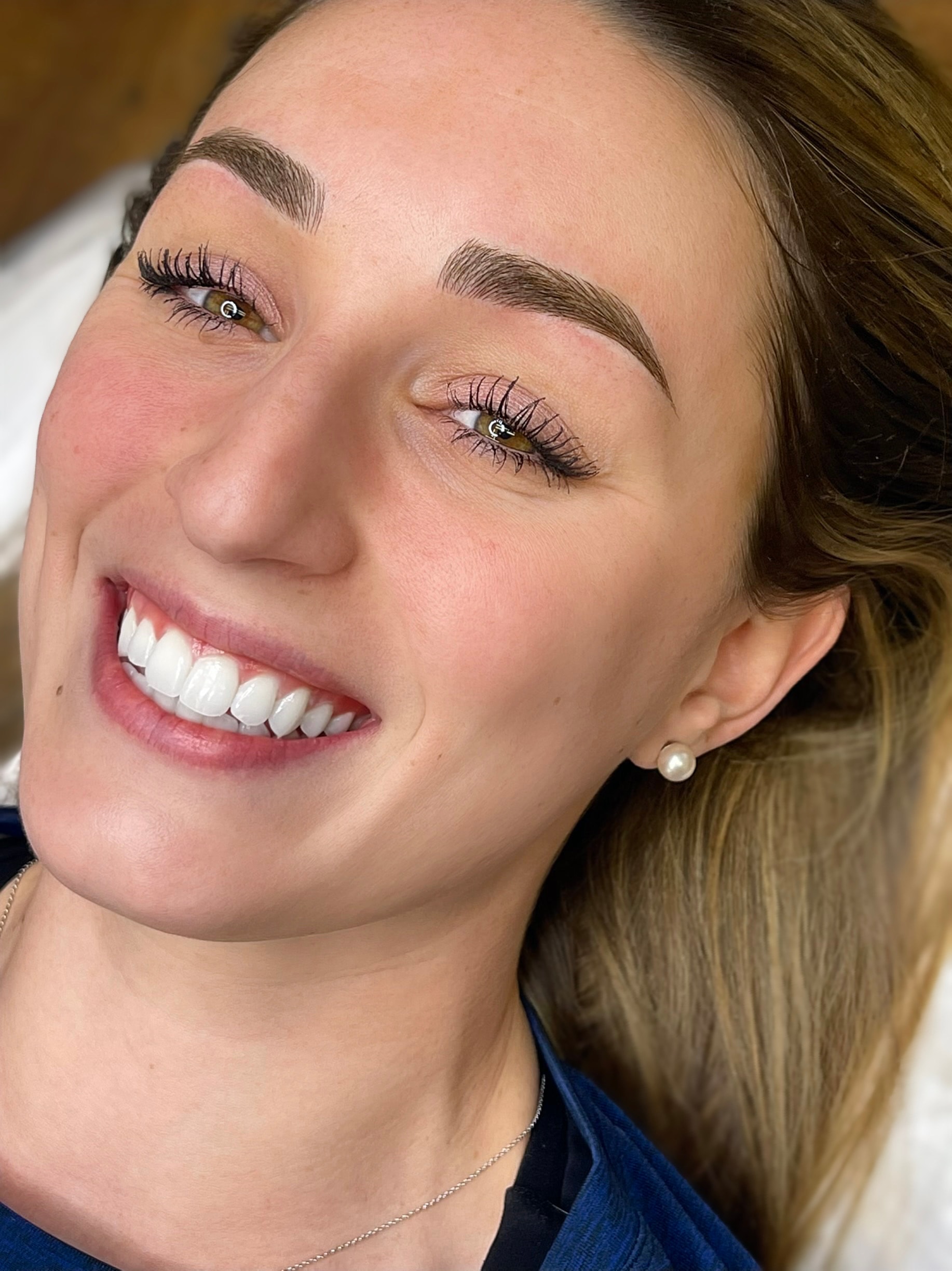 Brow artistry tailored to your features